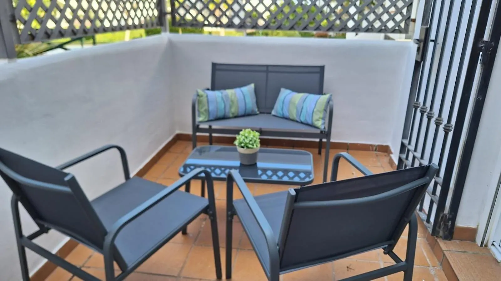 Apartament Residencial Duquesa 2Bd Gfloor San Luis de Sabinillas Hiszpania
